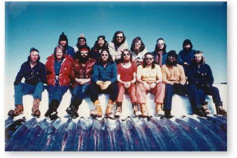 SANAE 28 (1987): Back (L-R) Louis Rhoode, Loekie Venter, John Walker, Eugene Burger, Jo Daniel, Japie Maré, Phil de Wet; Front: André Smit, Gavin Hough, Steve Comfort, Dave McKay, Rob Cole, Mark Zunkel, Andy Cooper, Dan vd Heever.